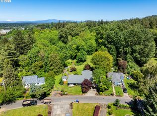 9511 SE Tenino Ct, Portland, OR 97266