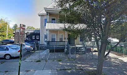 91 Pershing Ave #4 — Photo 2