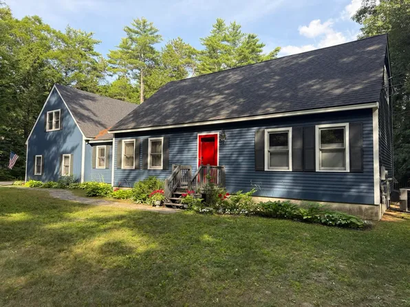 6 Percy Drive, Wolfeboro, NH 03894-4831