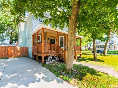 920 S 5th St, Pekin, IL, 61554