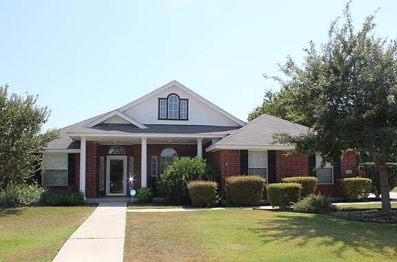 2nd image of 104 Doc Holliday Dr
