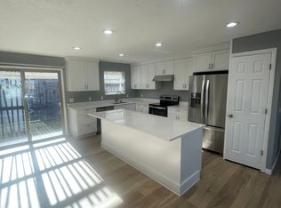 1353 W Hawksbill Dr, Salt Lake City, UT 84123