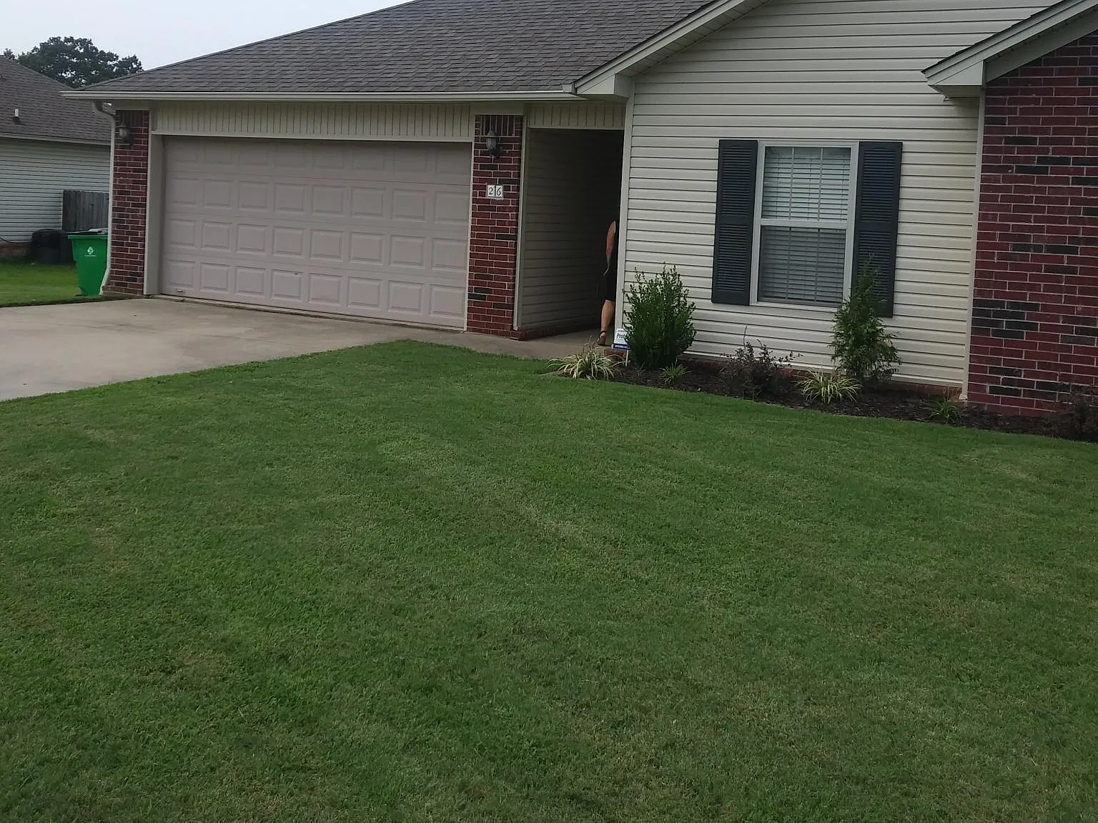 3 bed, 1200 sqft, $1,450 — Photo 2