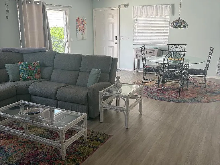 1650 Duran Dr — Photo 4