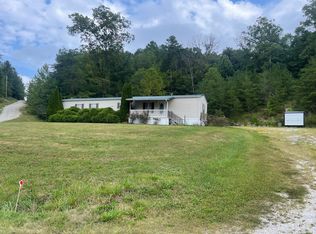 243 Stinson Crk, Grayson, KY 41143