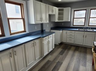 4086 E 57th St, Cleveland, OH