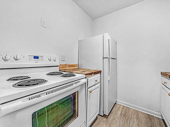 4th image of 1718 Jerome St SE #1718