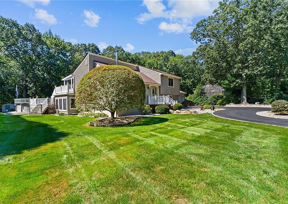 206 Station St, Coventry, RI 02816 MLS 1343129 Zillow