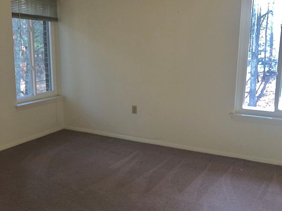5th image of 830 Cricklewood Dr APT 307