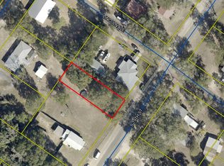 10 S 19th St, Defuniak Springs, FL 32435