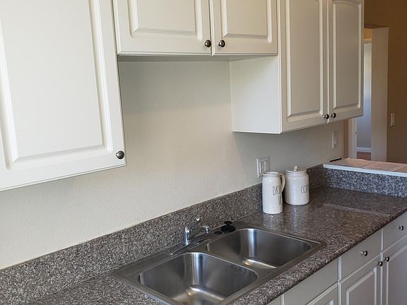 3rd image of 7019 Coldwater Canyon Ave APT 7