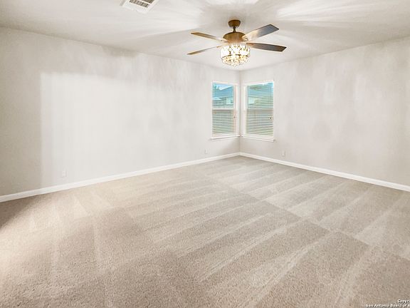 3rd image of 2145 HAZELWOOD