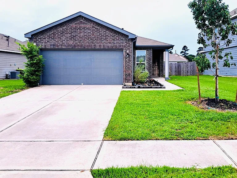 41615 Sorrel Spring Ln — Photo 1