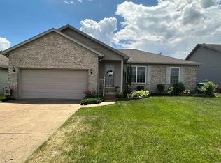 4627 Crowne Ridge Ct, Evansville, IN 47725