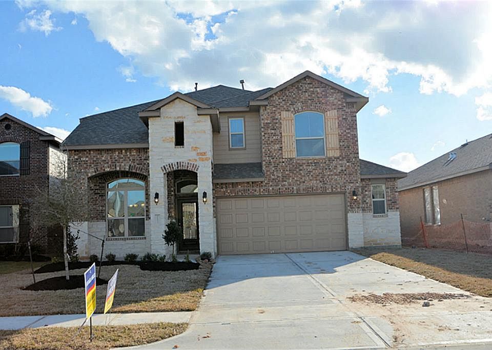 1st image of 25411 Farrier Dr