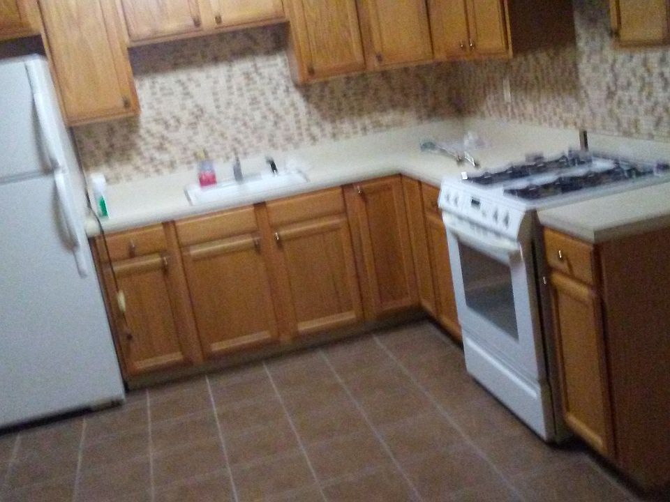 1st image of 263 Shotwell Ave