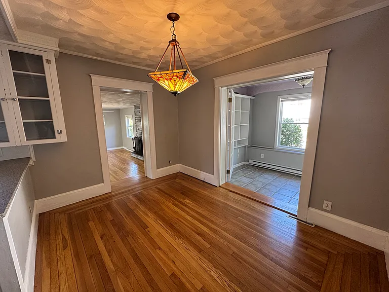 110 Laurens St #1 — Photo 3