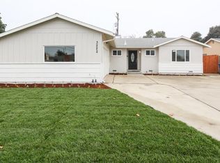3222 E Ashlan Ave, Fresno, CA 93726