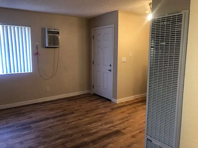 Adobe Villa Apartments — Photo 19