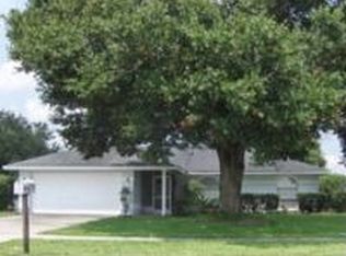 7526 Lewis Rd, Lakeland, FL 33810