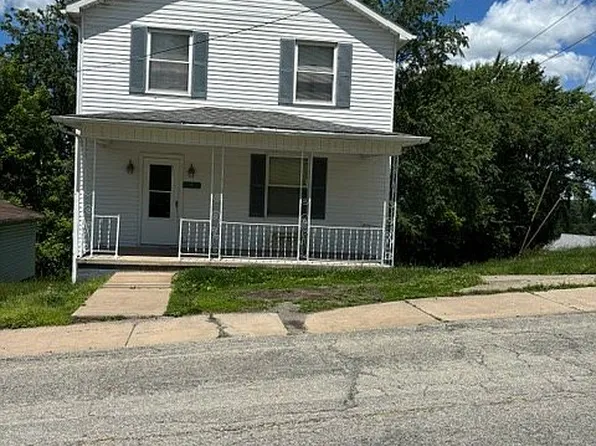 41 S Mill St, New Salem, PA 15468
