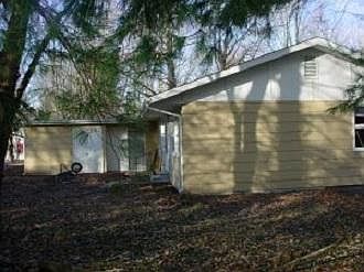 2nd image of 207 S Travelstead Ln