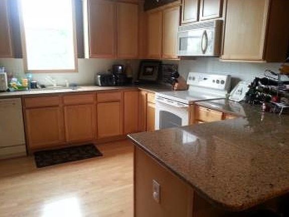 2nd image of 6642 Linwood Dr