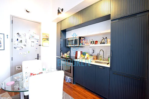 Rented by null | media 31