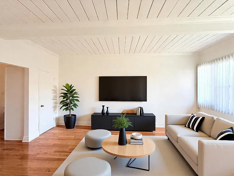 1376 N. Serrano Avenue — Photo 1
