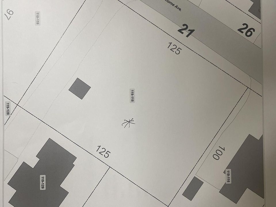 2nd image of 21 Thorne Avenue