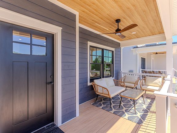 3rd image of 307 Oakdale Ave