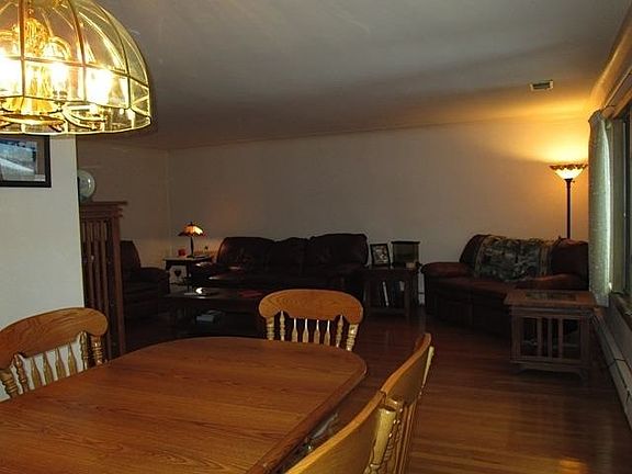 5th image of 4930 N Natoma Ave #H