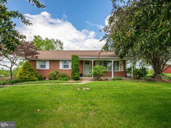 68 Swissdale Rd, Bernville, PA 19506