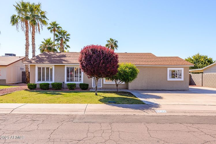 1st image of 2737 E Michelle Dr