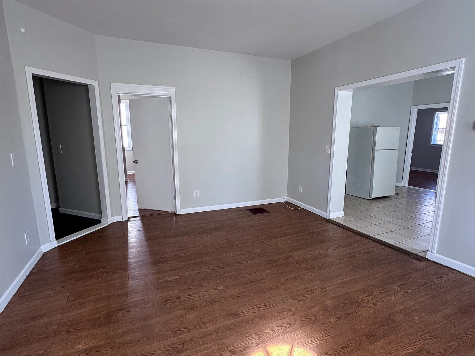 86 Sanford Ave — Photo 4