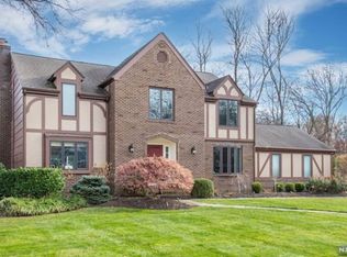 5 Copperfield Way, Morris Township, NJ 07960