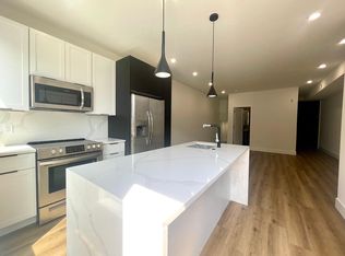 1520 N 8th St #2R, Philadelphia, PA 19122