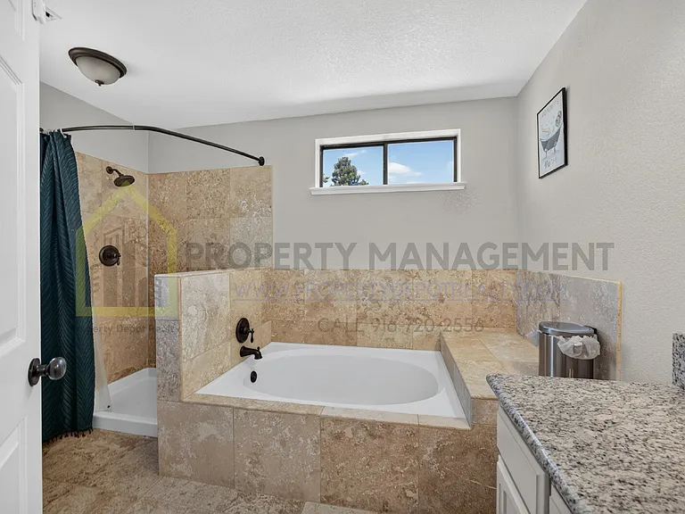 8779 Brittany Park Dr — Photo 47