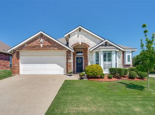 6525 Lakewood Dr, Sachse, TX 75048
