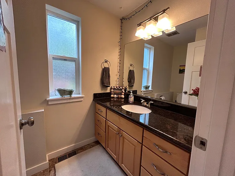 213 Bayside Rd — Photo 18