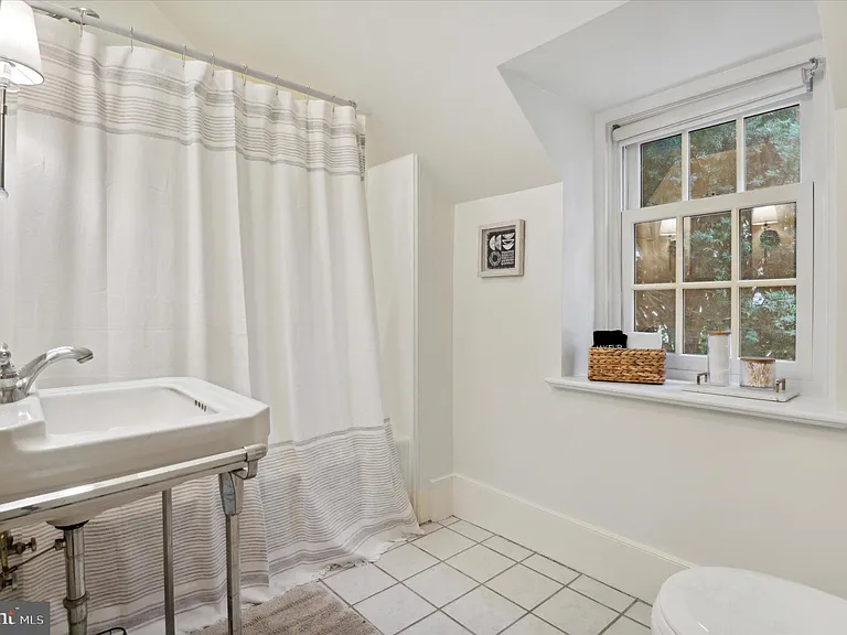 565 Upper Pike Creek Rd — Photo 16