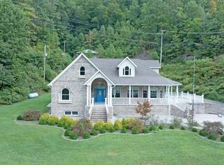 22250 E Big Creek Rd, Huddy, KY 41535