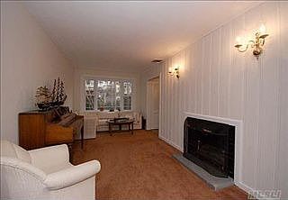 3rd image of 87 Deepdale Pkwy