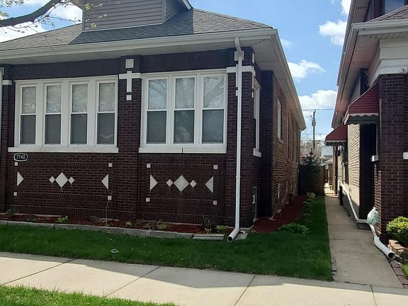3rd image of 7740 S King Dr