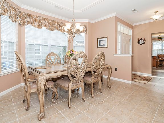 5th image of 47 Enclave Blvd