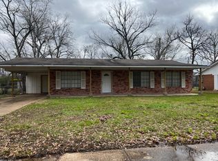 6815 Isabella Dr, Alexandria, LA 71301