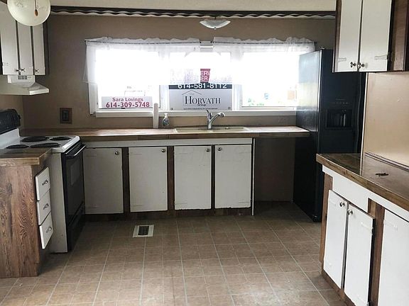3rd image of 1660 E Main St Lot 80