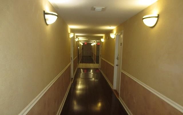 2nd image of 918 Ocean Dr APT 303