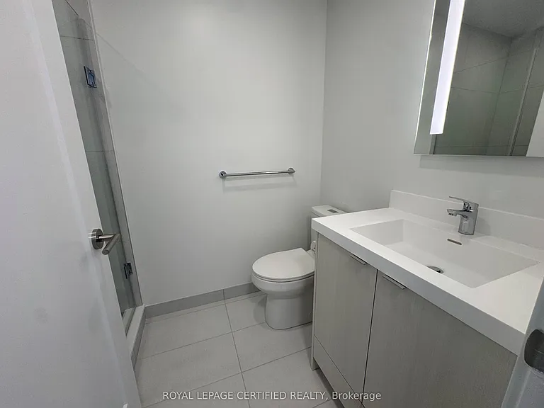 25 Cordova Ave #605 — Photo 20