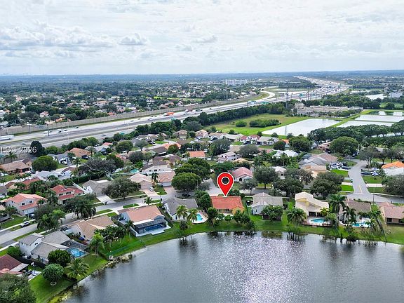 5th image of 6255 Hawkes Bluff Ave